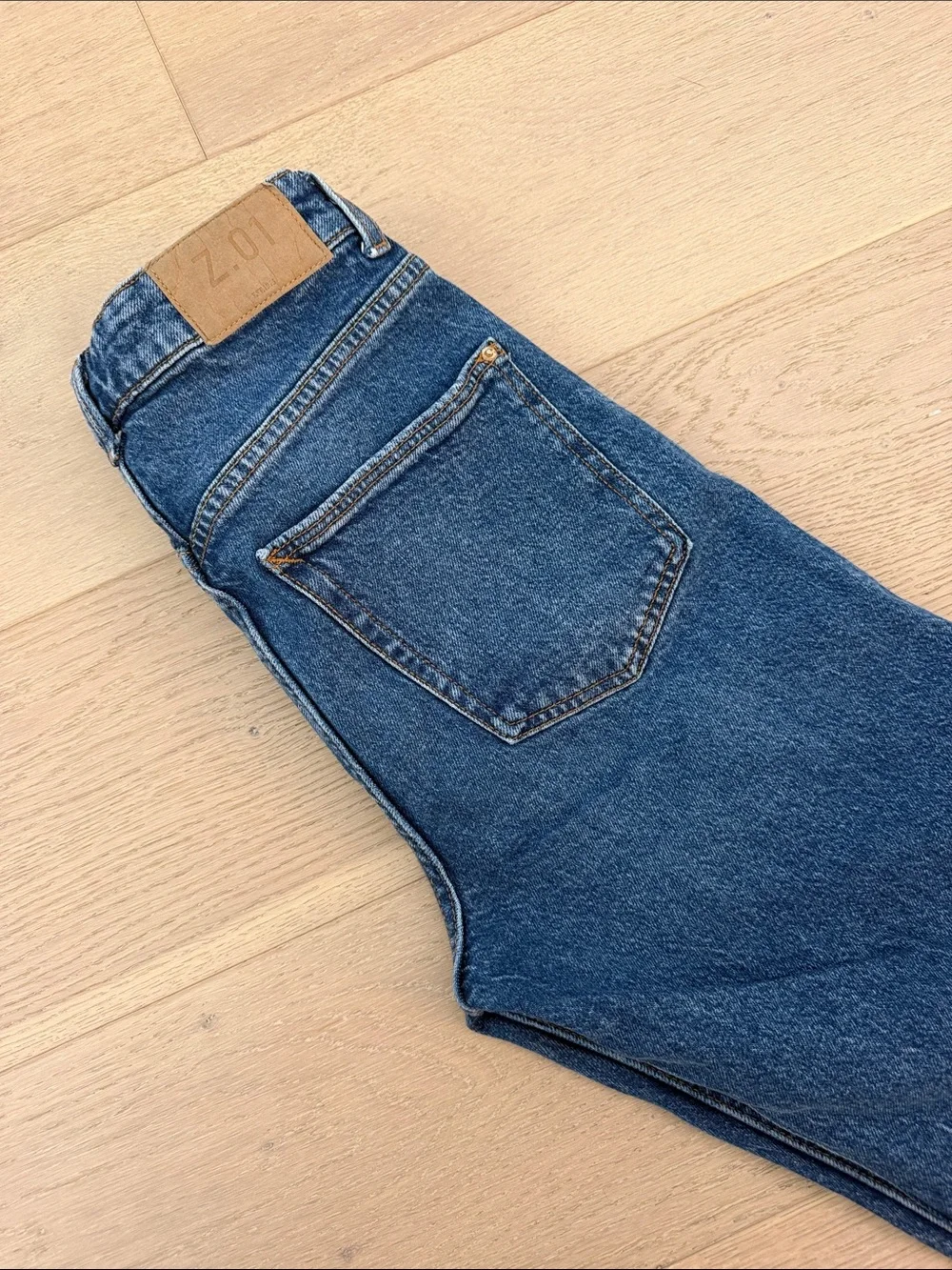 Zara High-Rise Dark Blue Women's Jeans